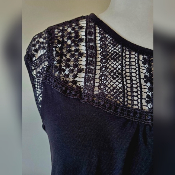 Searching For Truth Cap Sleeve Top - Picture 5 of 10